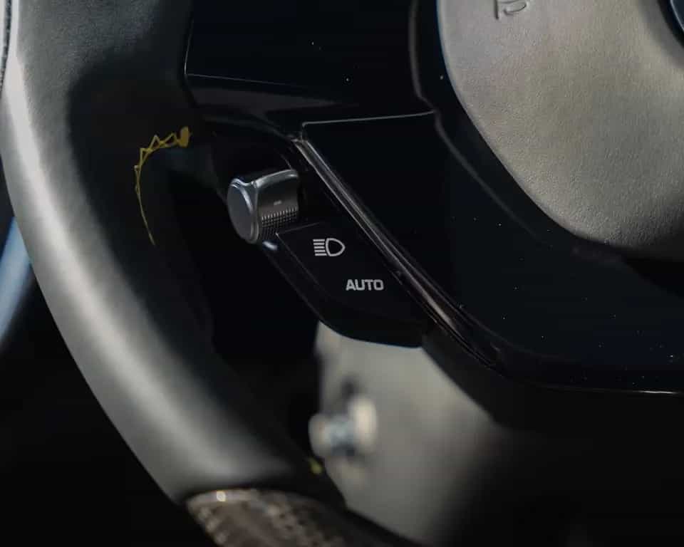 Ferrari Roma 3.9 T V8 Coupe DCT *BLACK PEARL 08/2024-photo-19
