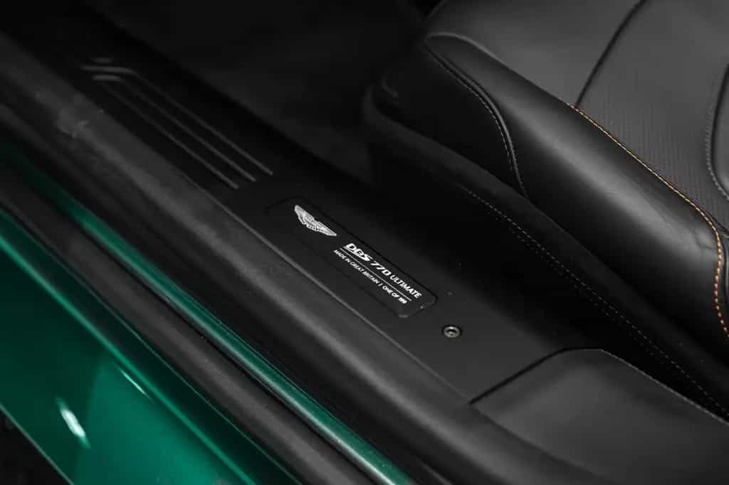 Aston Martin DBS Volante 770 Ultimate *Q *B&O *Carbon 08/2023-photo-10
