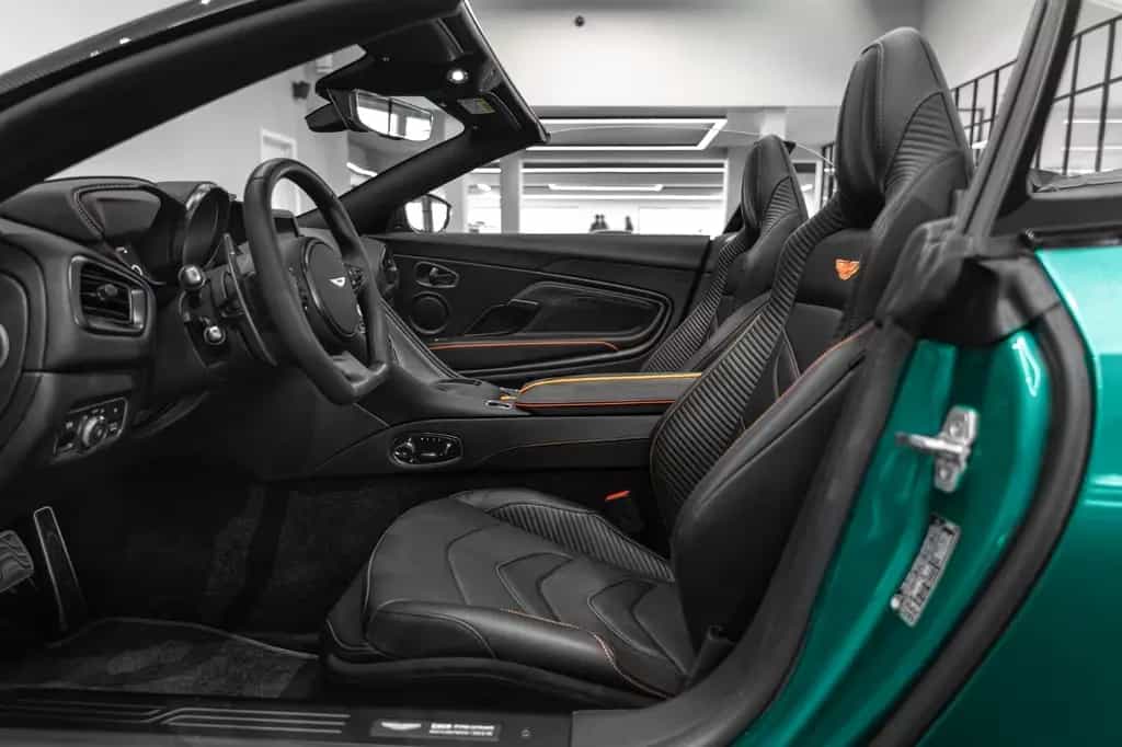 Aston Martin DBS Volante 770 Ultimate *Q *B&O *Carbon 08/2023-photo-11