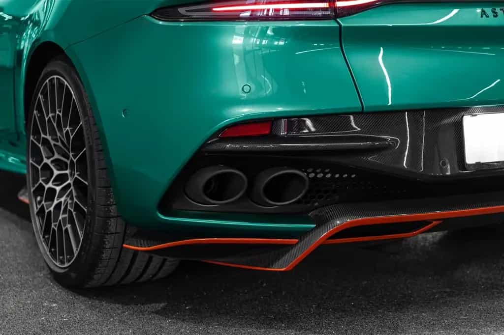 Aston Martin DBS Volante 770 Ultimate *Q *B&O *Carbon 08/2023-photo-8