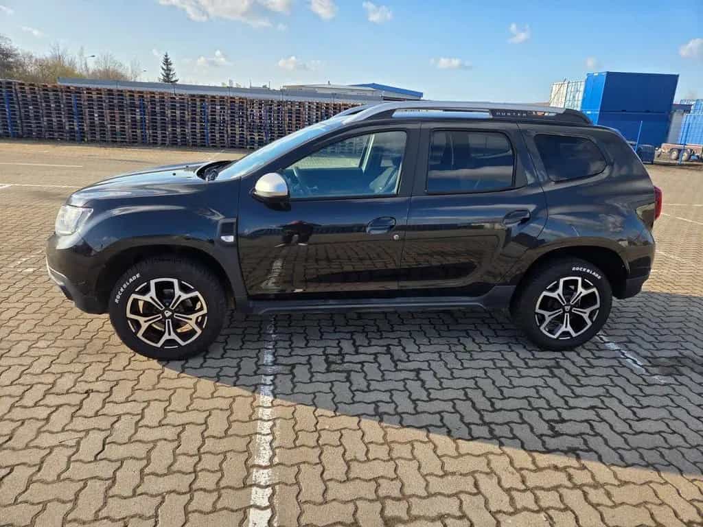 Dacia Duster 2 Prestige 1 Hand Service Neu 04/2018-photo-1