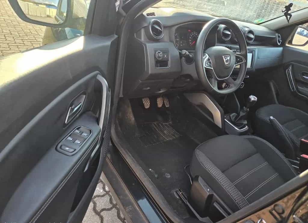 Dacia Duster 2 Prestige 1 Hand Service Neu 04/2018-photo-7