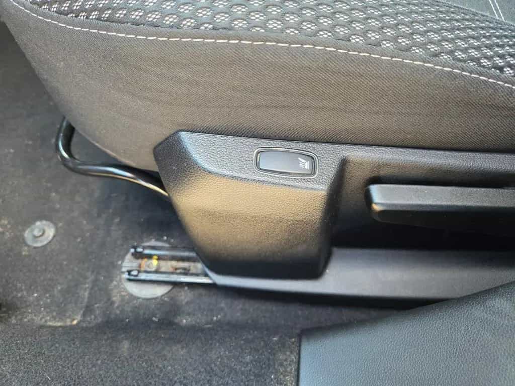 Dacia Duster 2 Prestige 1 Hand Service Neu 04/2018-photo-9