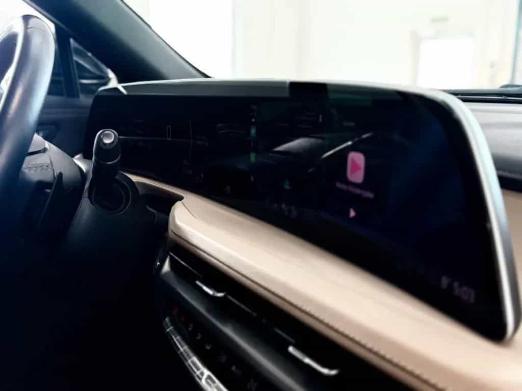 Cadillac XT4 01/2024-photo-17