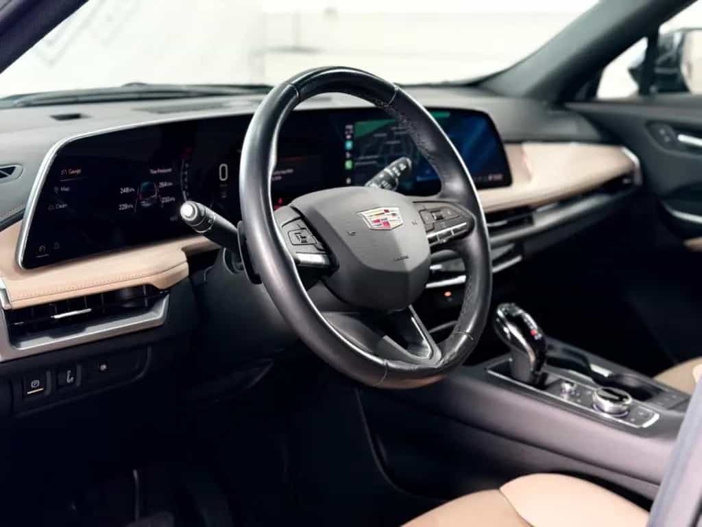 Cadillac XT4 01/2024-photo-9