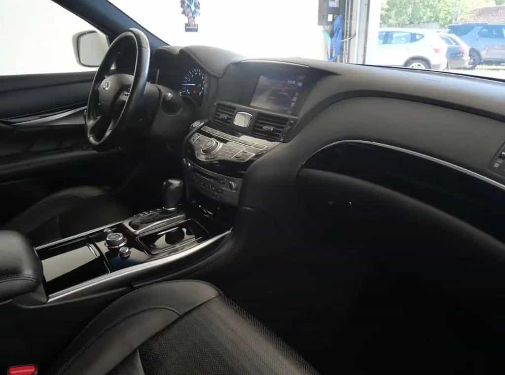 Infiniti Q70 2.2D Premium Executive Auto Premium Exec... 07/2016-photo-7