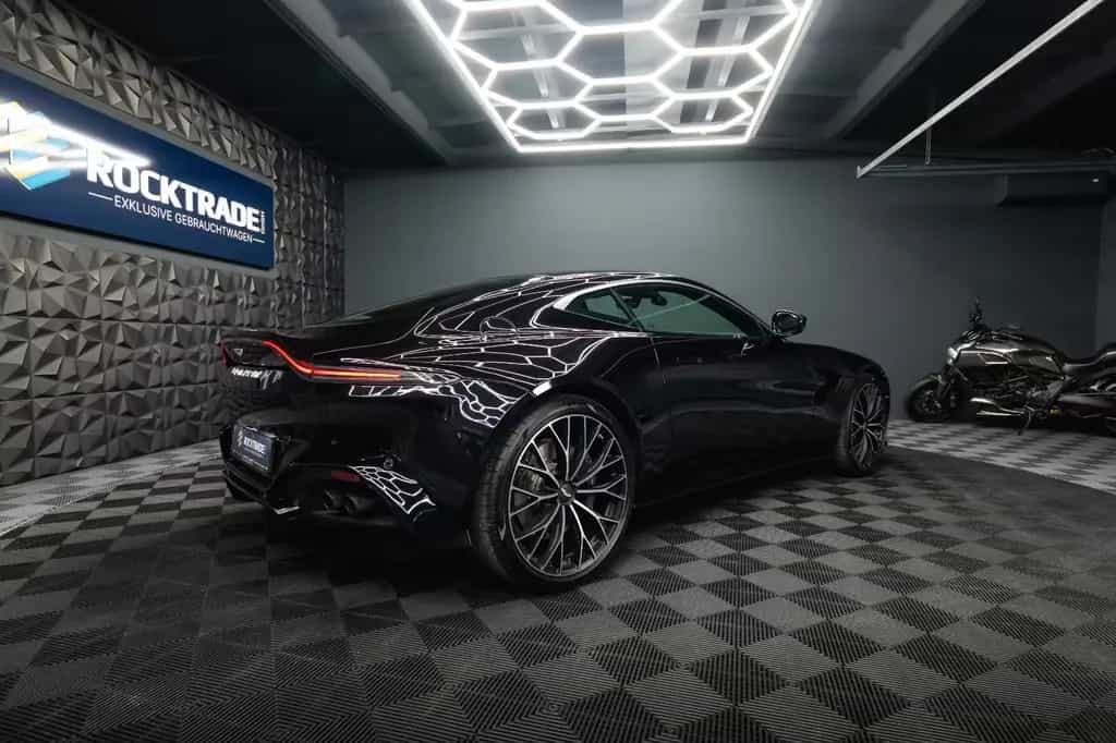 Aston Martin V8 Vantage 4.0 V8 DB11 Coupe *1.Hand*360*Memory* 02/2023-photo-14