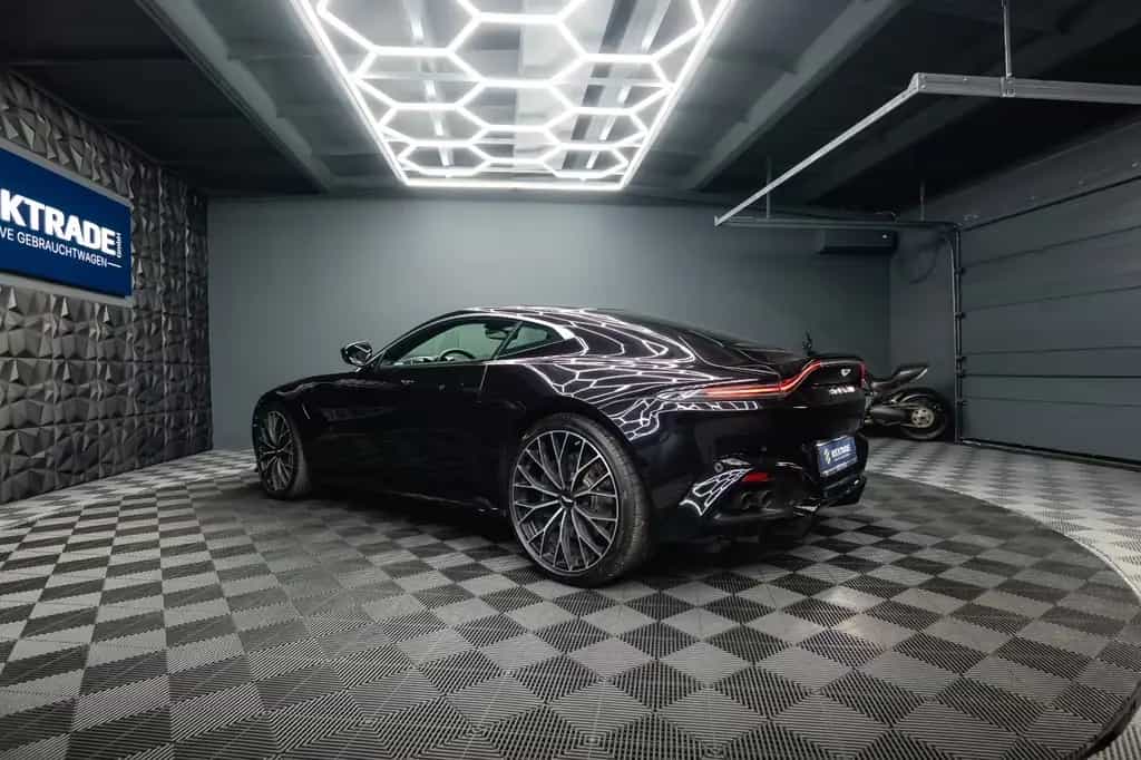 Aston Martin V8 Vantage 4.0 V8 DB11 Coupe *1.Hand*360*Memory* 02/2023-photo-18