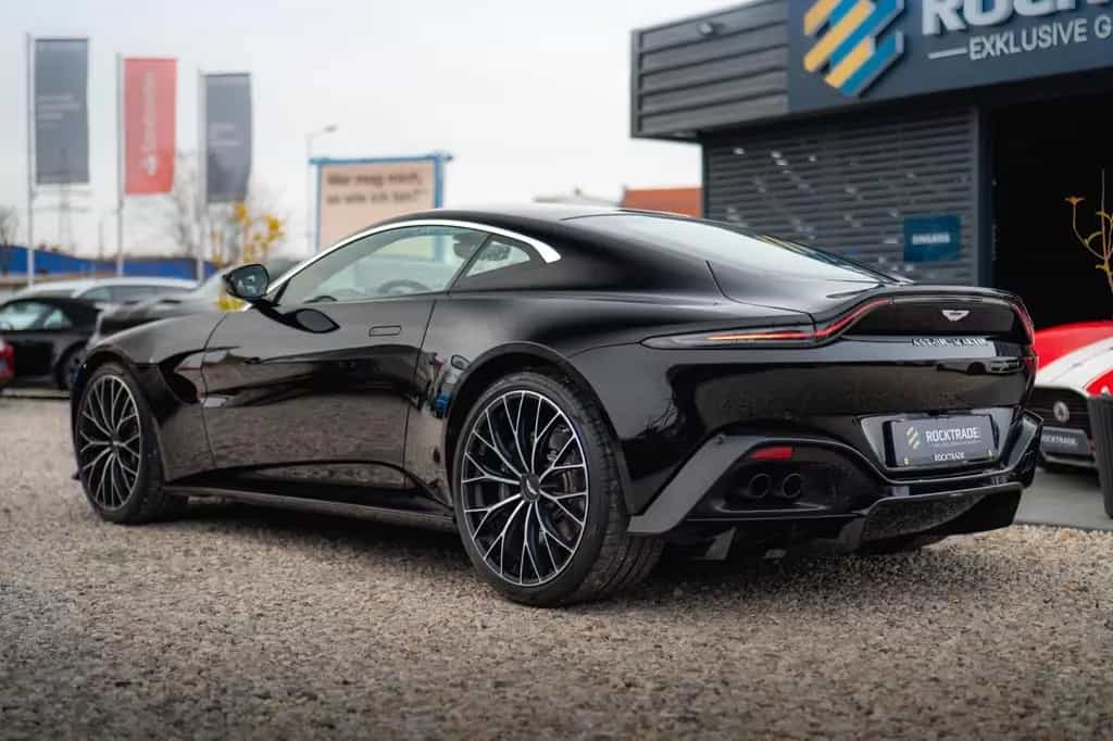 Aston Martin V8 Vantage 4.0 V8 DB11 Coupe *1.Hand*360*Memory* 02/2023-photo-24