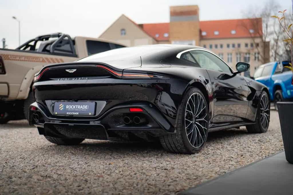 Aston Martin V8 Vantage 4.0 V8 DB11 Coupe *1.Hand*360*Memory* 02/2023-photo-27