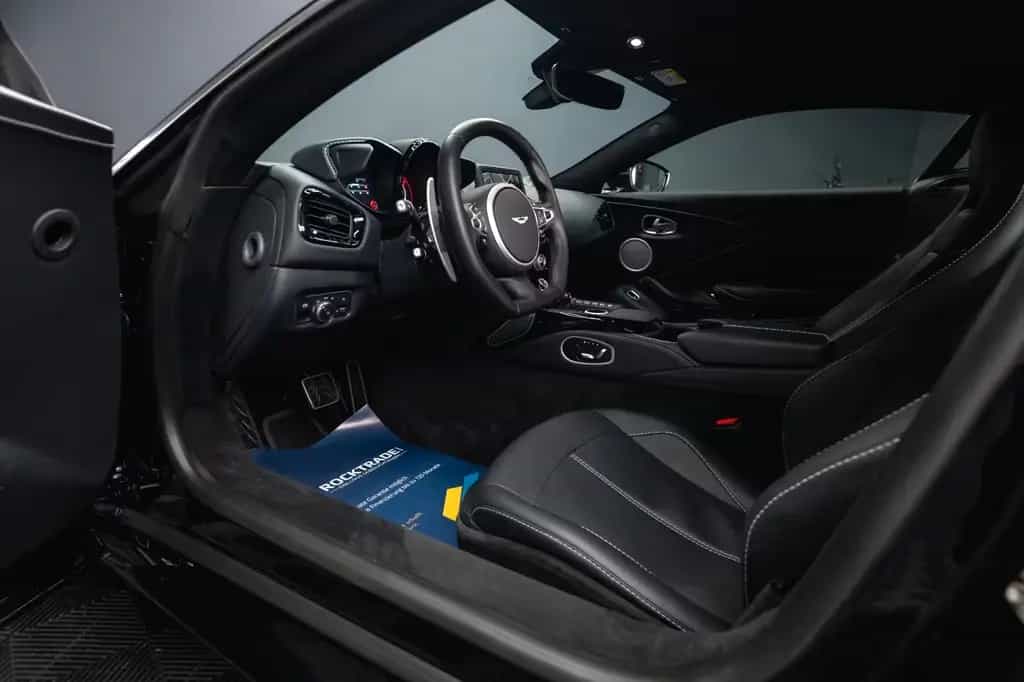 Aston Martin V8 Vantage 4.0 V8 DB11 Coupe *1.Hand*360*Memory* 02/2023-photo-39