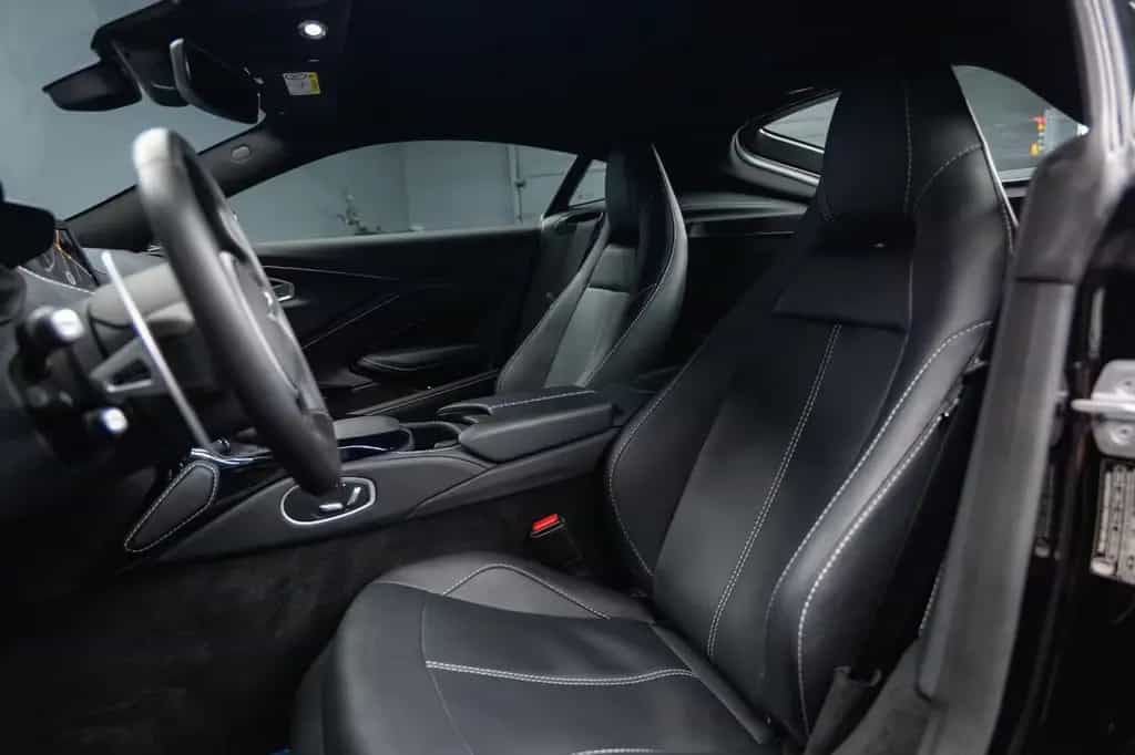 Aston Martin V8 Vantage 4.0 V8 DB11 Coupe *1.Hand*360*Memory* 02/2023-photo-41
