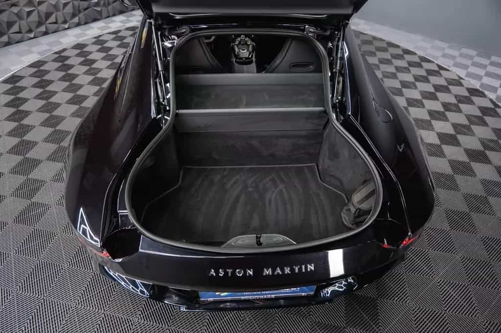 Aston Martin V8 Vantage 4.0 V8 DB11 Coupe *1.Hand*360*Memory* 02/2023-photo-48