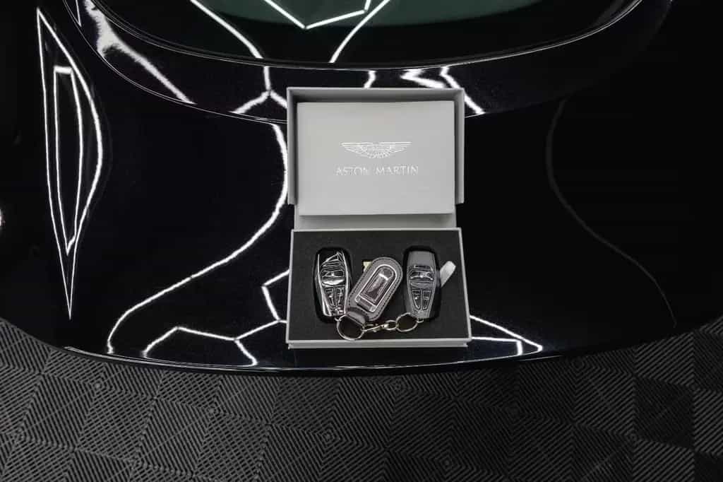 Aston Martin V8 Vantage 4.0 V8 DB11 Coupe *1.Hand*360*Memory* 02/2023-photo-49