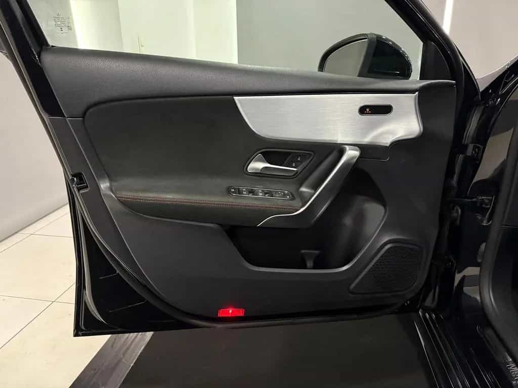 Mercedes-Benz A 200 7G AMG-LINE*RÜCKFAHRKAMERA*LED*SPURH*MBUX* 09/2018-photo-12