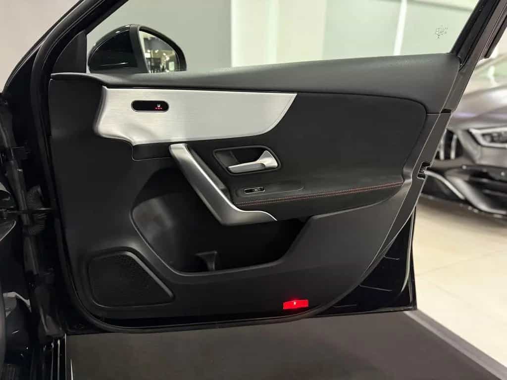 Mercedes-Benz A 200 7G AMG-LINE*RÜCKFAHRKAMERA*LED*SPURH*MBUX* 09/2018-photo-22