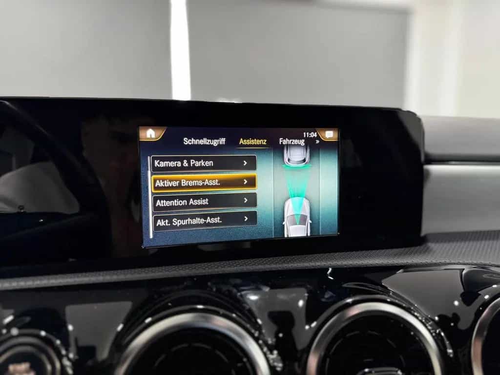 Mercedes-Benz A 200 7G AMG-LINE*RÜCKFAHRKAMERA*LED*SPURH*MBUX* 09/2018-photo-31