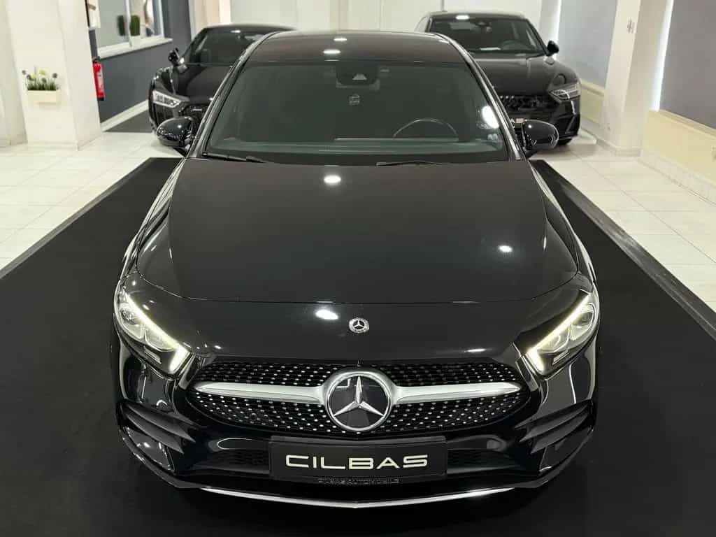 Mercedes-Benz A 200 7G AMG-LINE*RÜCKFAHRKAMERA*LED*SPURH*MBUX* 09/2018-photo-4