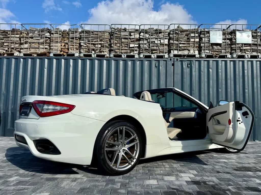 Maserati GranCabrio 4.7 V8 Sport Automatik H&K MC Carplay 11/2019-photo-17