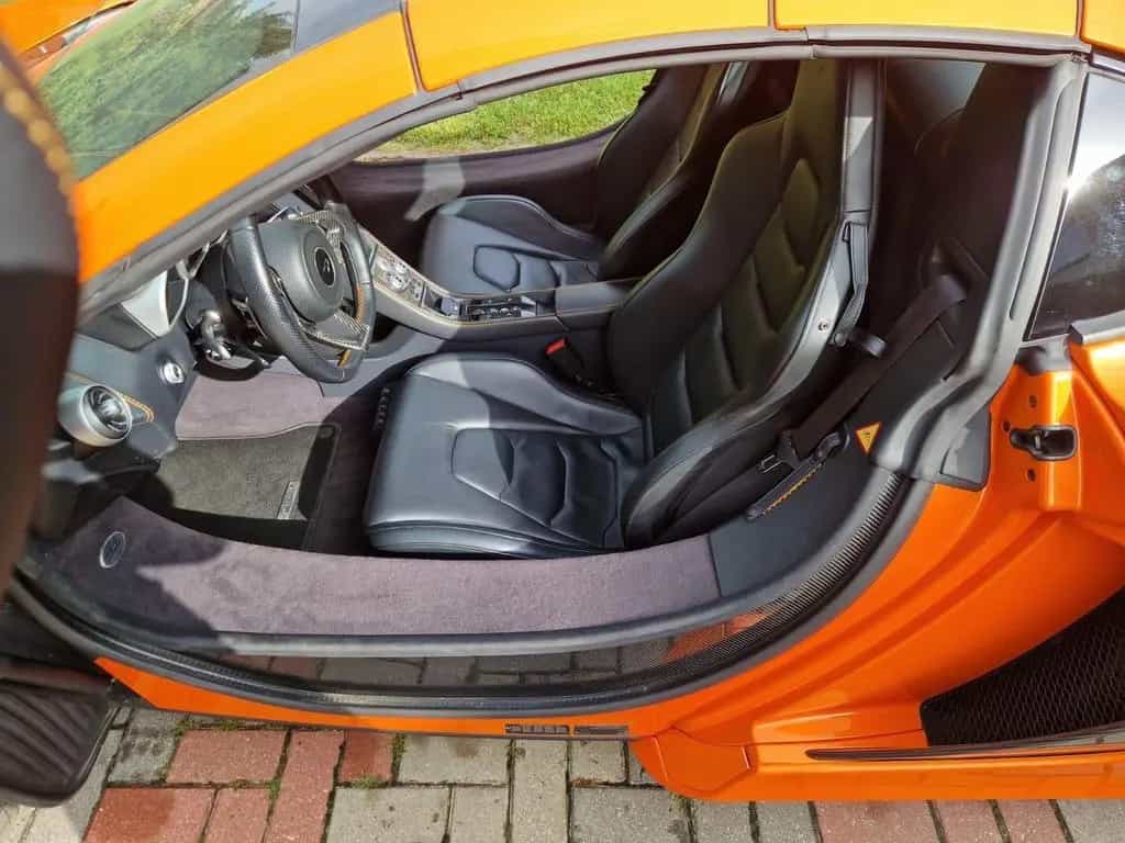 McLaren 650S Spider 03/2015-photo-15