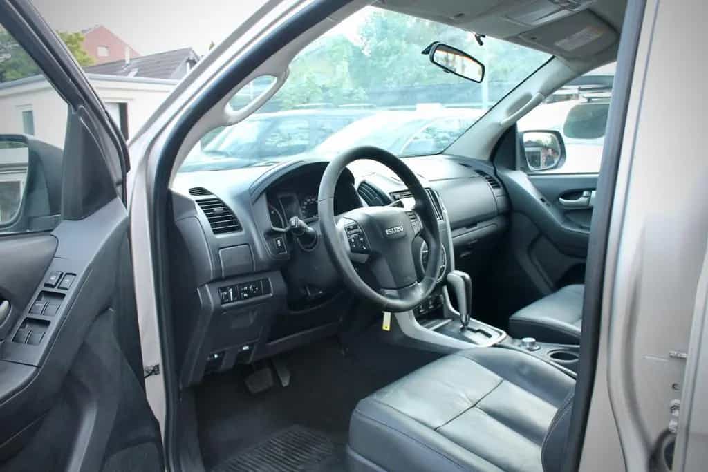 Isuzu D-Max Double HardTop Cab 4WD Aut. Leder Navi 10/2016-photo-9