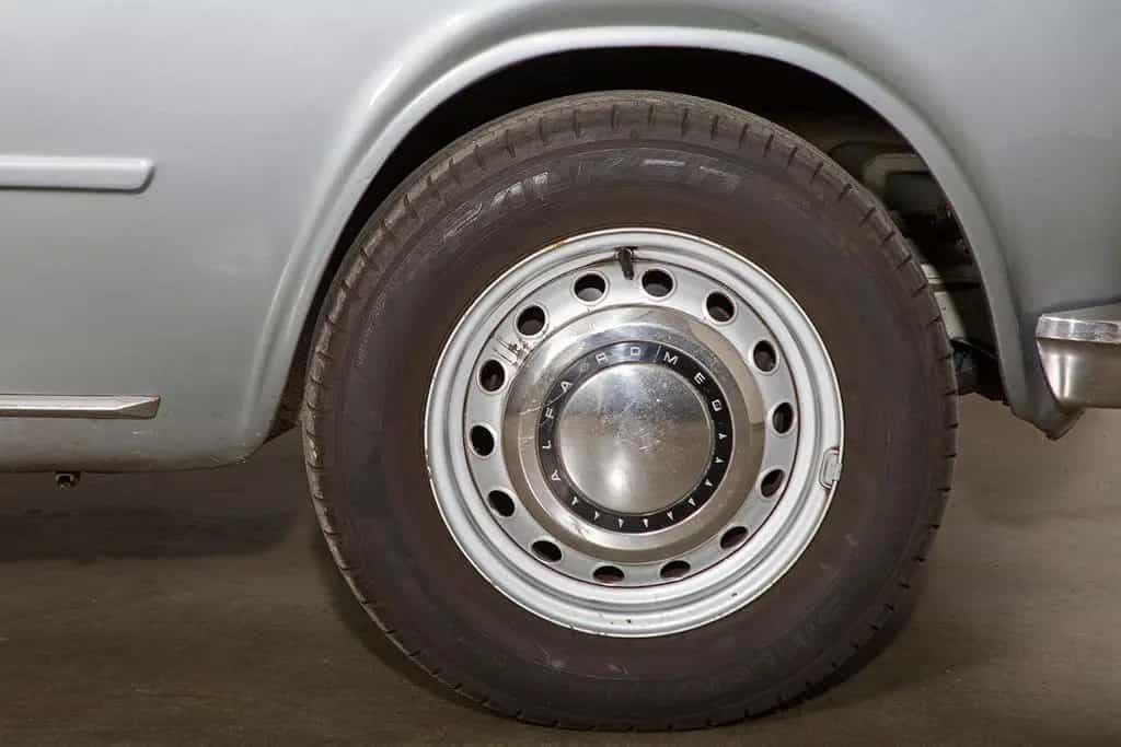 Alfa Romeo Giulia Super 1600, sehr schöner Zustand 01/1970-photo-13