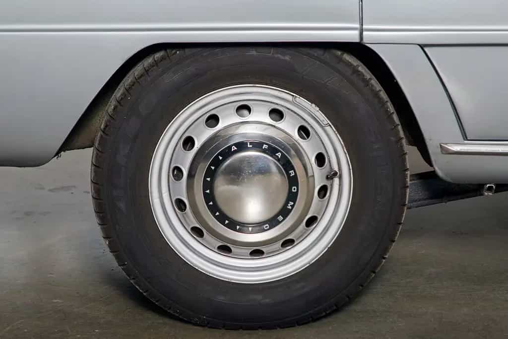 Alfa Romeo Giulia Super 1600, sehr schöner Zustand 01/1970-photo-14