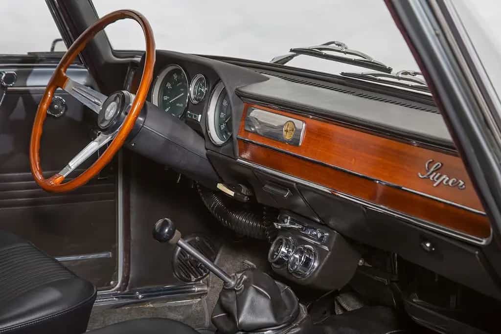 Alfa Romeo Giulia Super 1600, sehr schöner Zustand 01/1970-photo-17