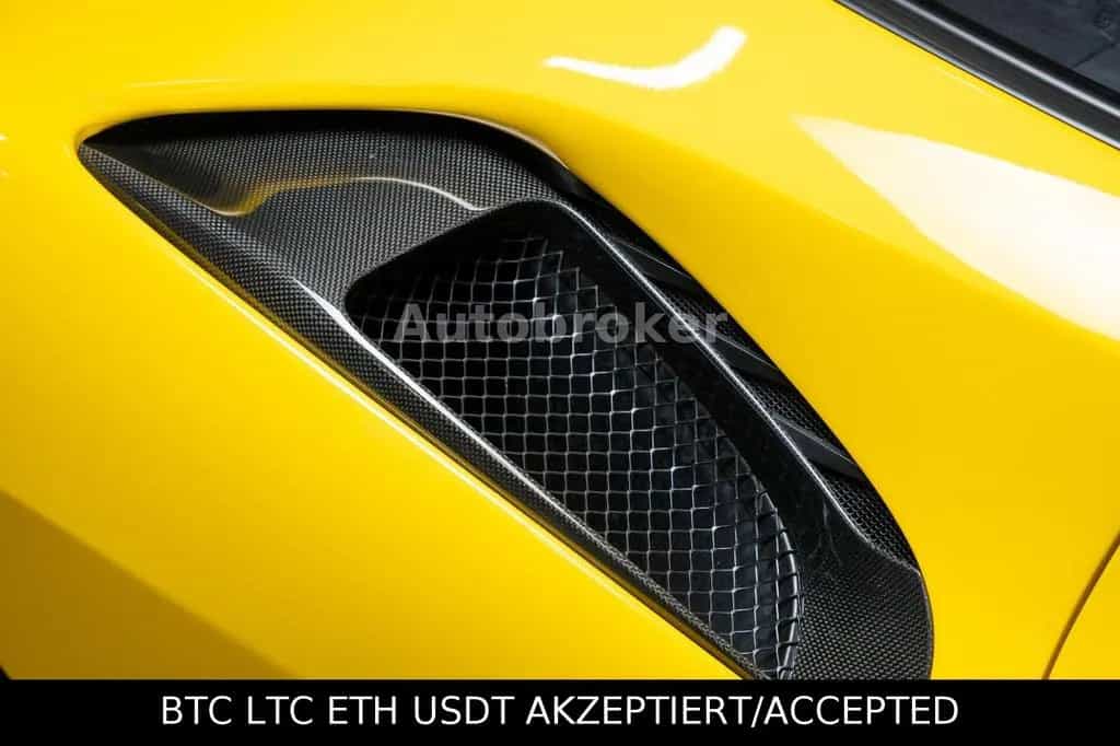 Ferrari 488 Pista GTB VOLLKARBON LIFT JBL GARANTIE-10/28 10/2018-photo-17