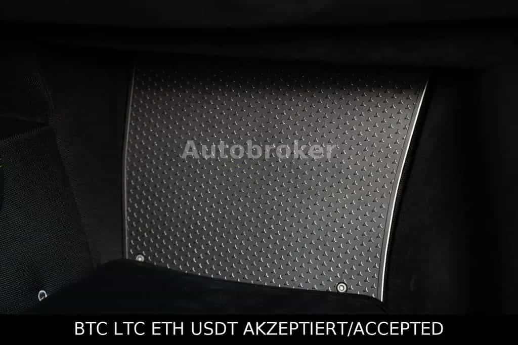 Ferrari 488 Pista GTB VOLLKARBON LIFT JBL GARANTIE-10/28 10/2018-photo-39
