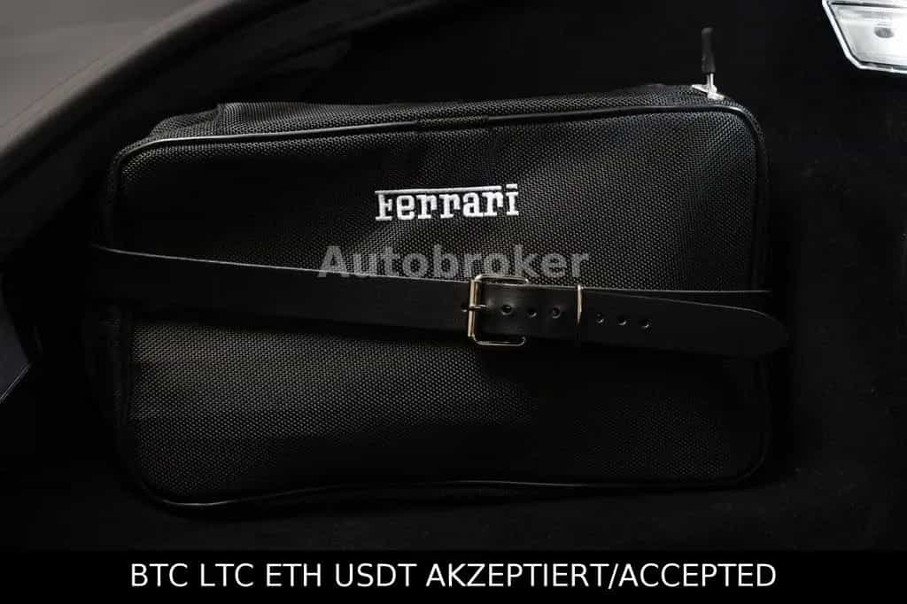Ferrari 488 Pista GTB VOLLKARBON LIFT JBL GARANTIE-10/28 10/2018-photo-41