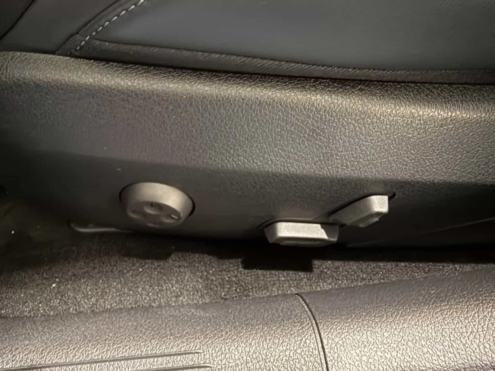Mercedes-Benz C-Class 220 09/2022-photo-18