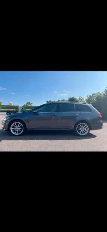 Volkswagen VW Golf Variant 1.5TSI |DSG|LED|Massage|Na... 10/2017-photo-3