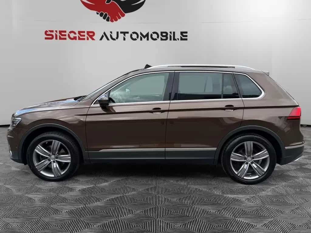 Volkswagen Tiguan HEADUP, PANO, AHK, VIRTUAL, STANDHEIZUNG 01/2017-photo-1