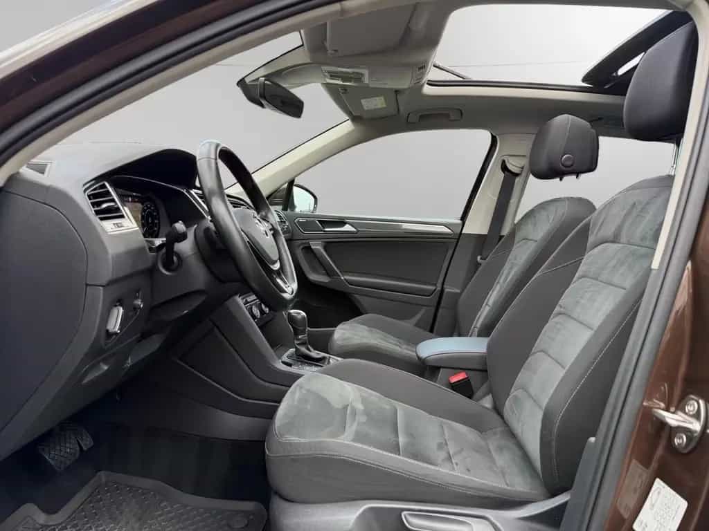 Volkswagen Tiguan HEADUP, PANO, AHK, VIRTUAL, STANDHEIZUNG 01/2017-photo-12