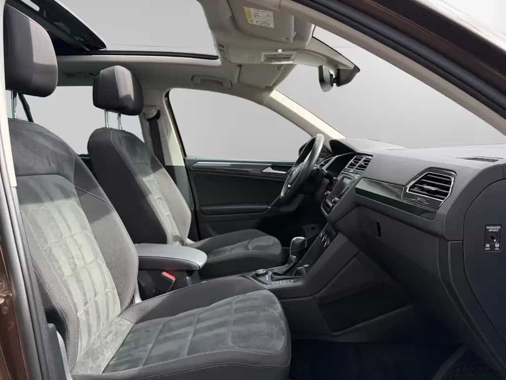 Volkswagen Tiguan HEADUP, PANO, AHK, VIRTUAL, STANDHEIZUNG 01/2017-photo-17
