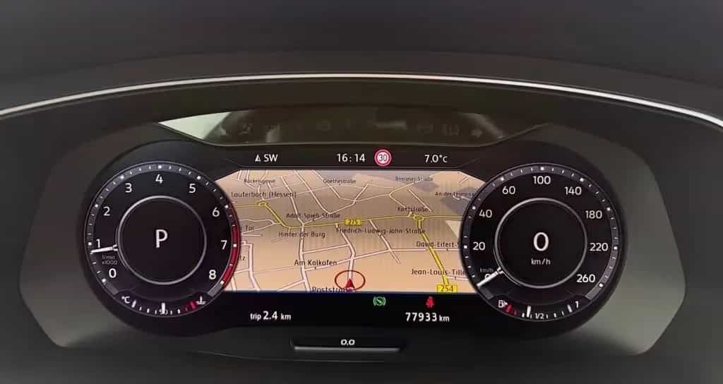 Volkswagen Tiguan HEADUP, PANO, AHK, VIRTUAL, STANDHEIZUNG 01/2017-photo-27