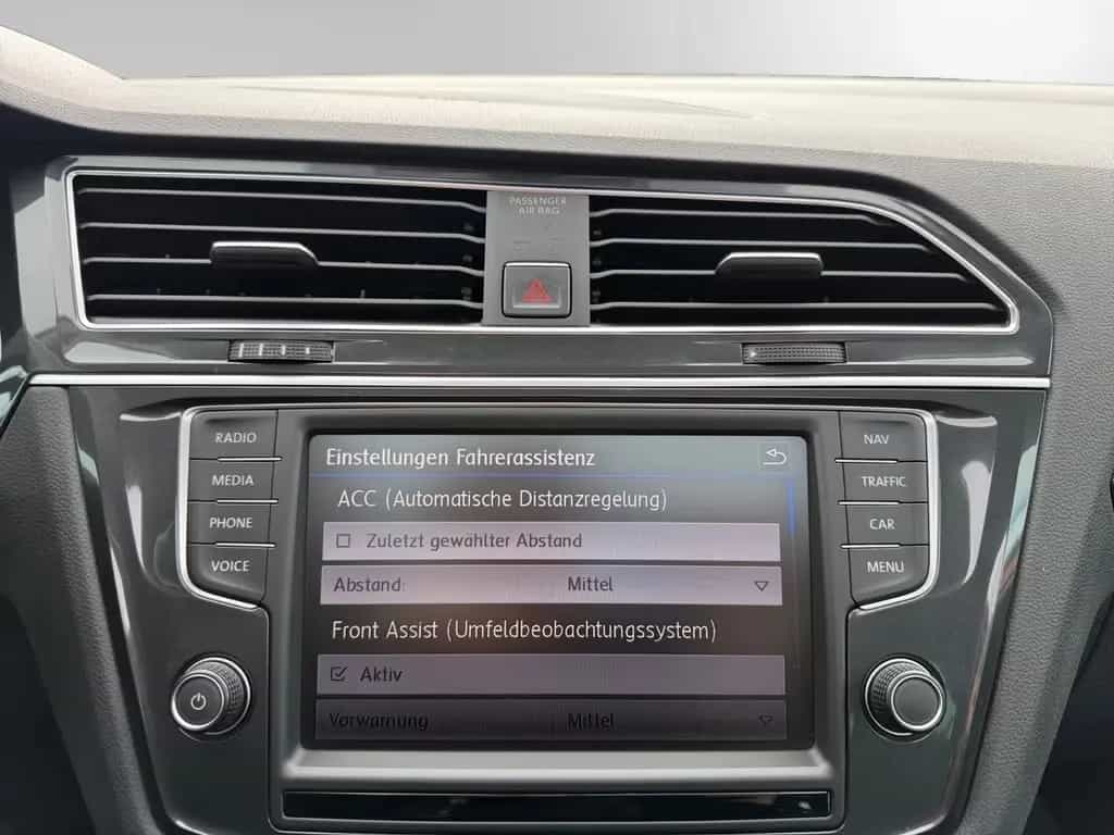 Volkswagen Tiguan HEADUP, PANO, AHK, VIRTUAL, STANDHEIZUNG 01/2017-photo-30