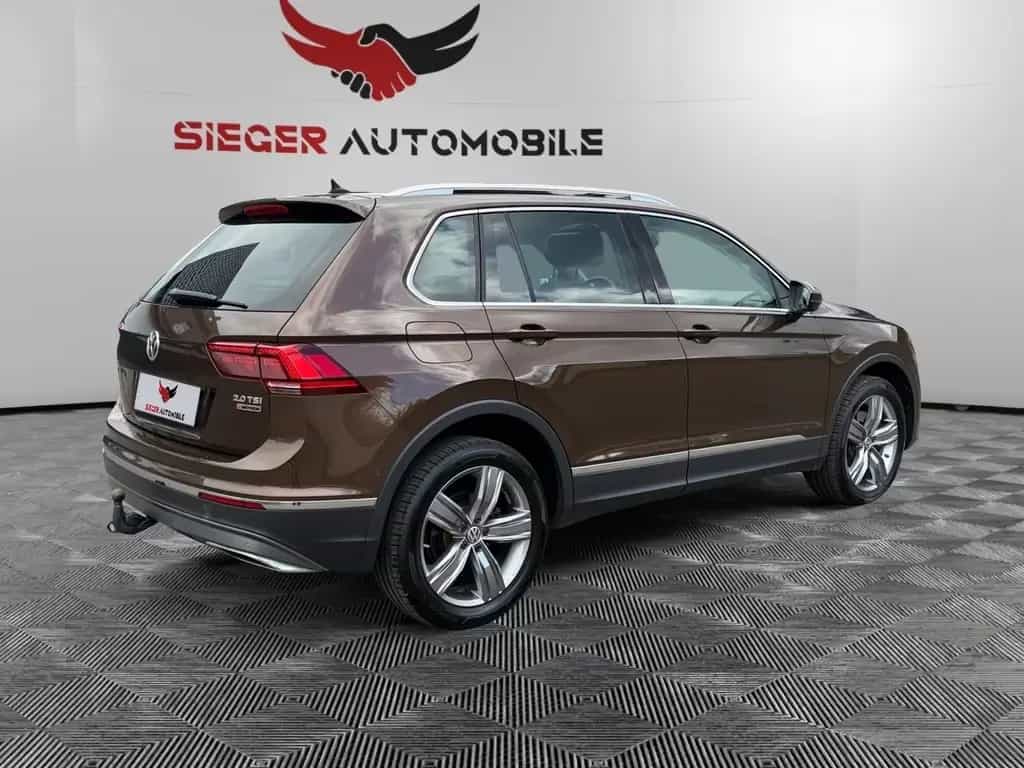 Volkswagen Tiguan HEADUP, PANO, AHK, VIRTUAL, STANDHEIZUNG 01/2017-photo-4