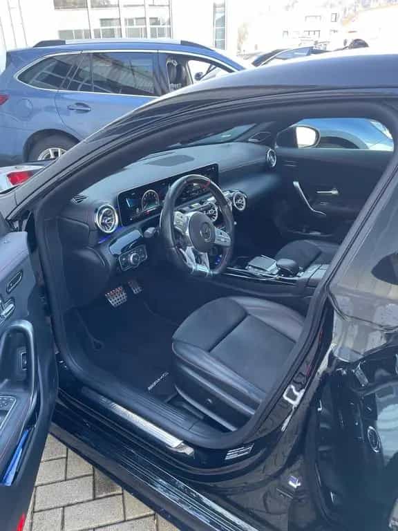 Mercedes-Benz CLA-Class 35 AMG Mercedes-AMG CLA 35 4MATIC DCT Me... 01/2020-photo-9