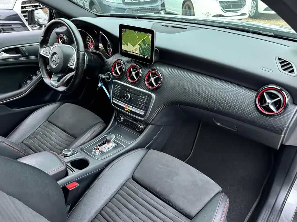 Mercedes-Benz A-Class 45 AMG Perf.-Abgas Pano Unfallfrei 4Matic TOP 09/2016-photo-19