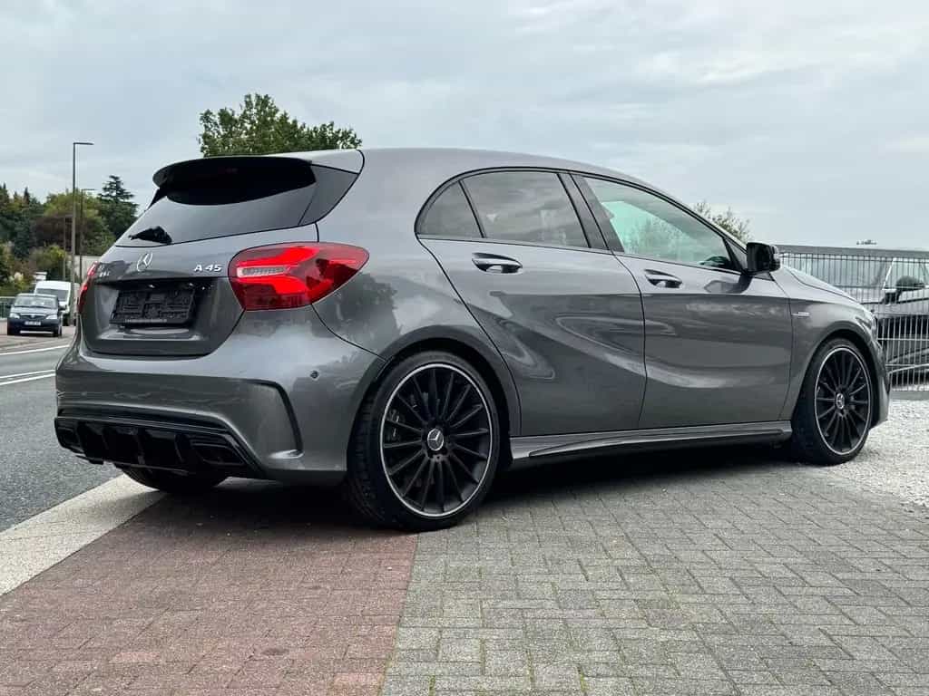 Mercedes-Benz A-Class 45 AMG Perf.-Abgas Pano Unfallfrei 4Matic TOP 09/2016-photo-2