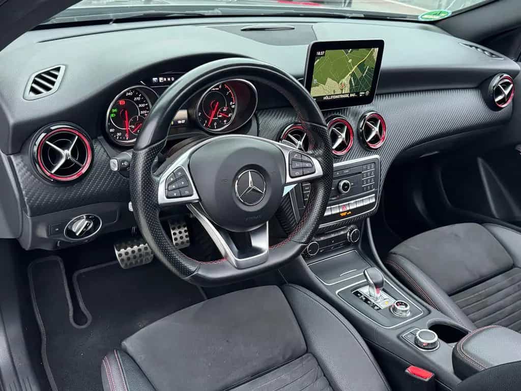 Mercedes-Benz A-Class 45 AMG Perf.-Abgas Pano Unfallfrei 4Matic TOP 09/2016-photo-44