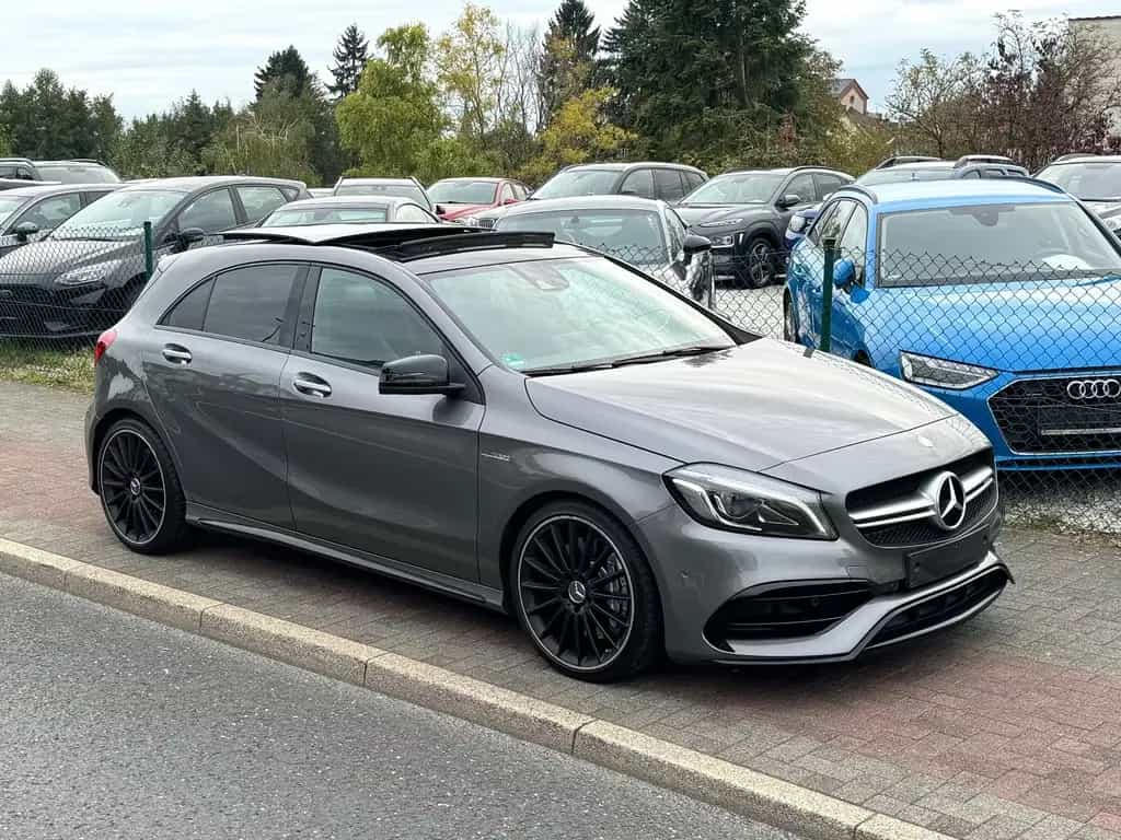 Mercedes-Benz A-Class 45 AMG Perf.-Abgas Pano Unfallfrei 4Matic TOP 09/2016-photo-5