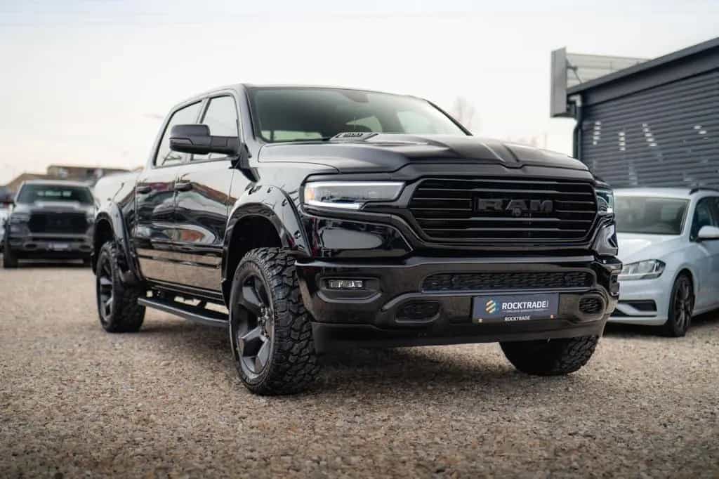 Dodge RAM 3.6 V6 4x4 OFFROAD LARAMIE BLACK EDITION LED 07/2024-photo-20