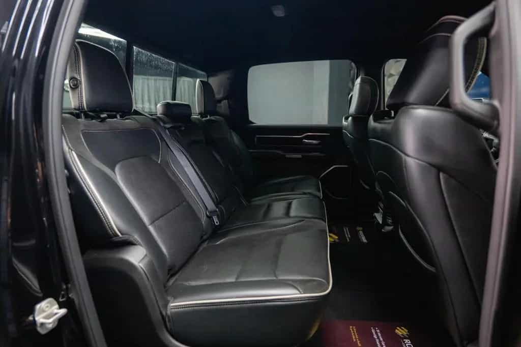 Dodge RAM 3.6 V6 4x4 OFFROAD LARAMIE BLACK EDITION LED 07/2024-photo-43