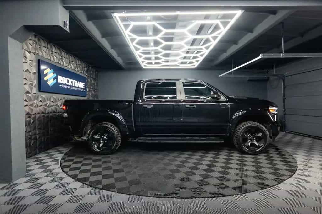 Dodge RAM 3.6 V6 4x4 OFFROAD LARAMIE BLACK EDITION LED 07/2024-photo-7