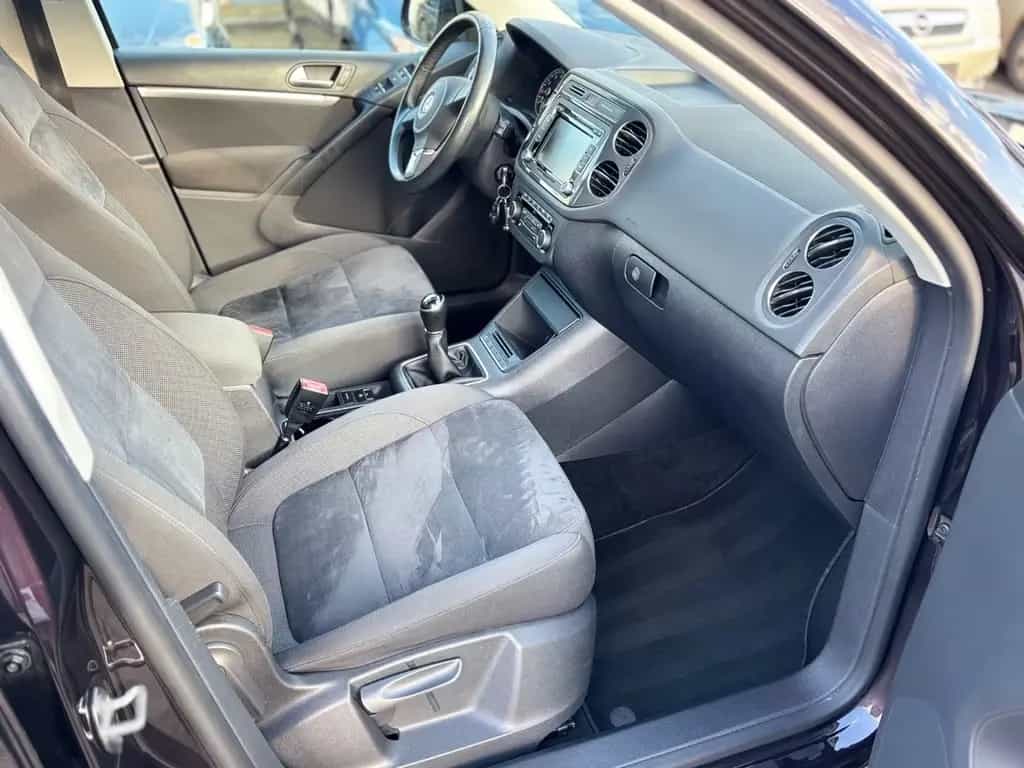Volkswagen Tiguan Sport & Style*86500KM*2.Hand*Scheckheft* 05/2014-photo-16