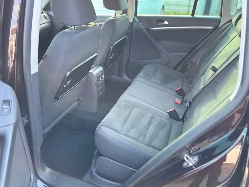 Volkswagen Tiguan Sport & Style*86500KM*2.Hand*Scheckheft* 05/2014-photo-18