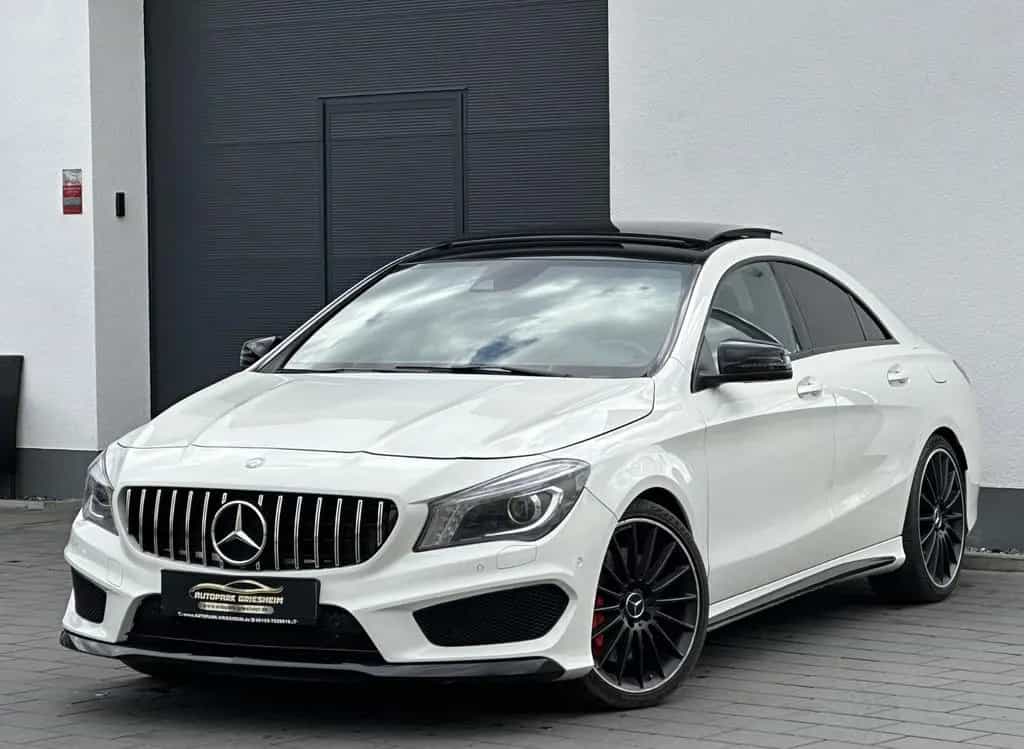 Mercedes-Benz CLA-Class 45 AMG 4Matic*PERFORMANCE*CARBON*PANO*KAMERA 12/2015-photo-0